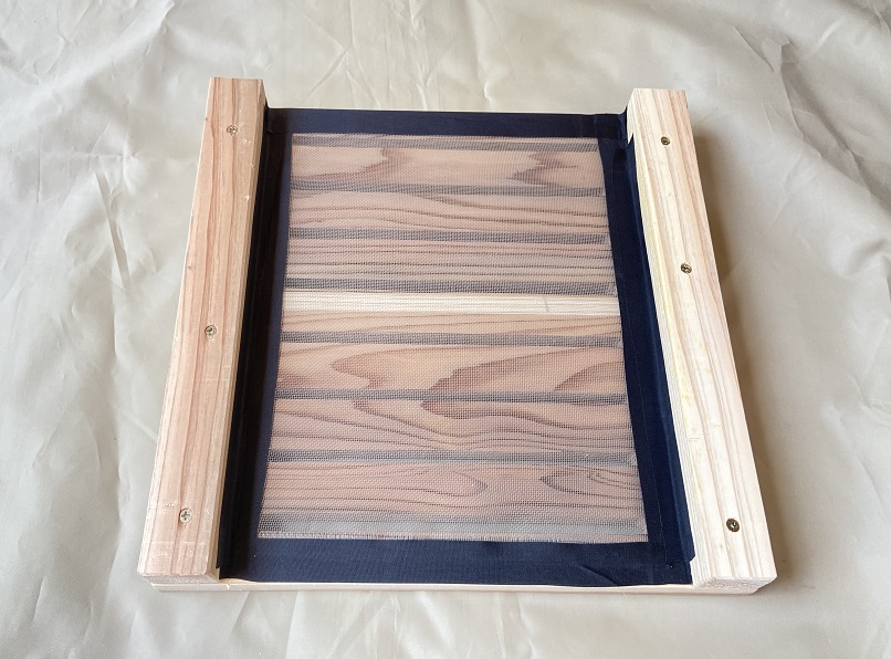 日本蜜蜂重箱式巣箱　jbeebase81製待受スタートアップセット Beehive box